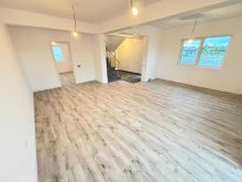 Casa  4 Camere  Dobroesti Parter + Etaj + Pod  — fotografie 4