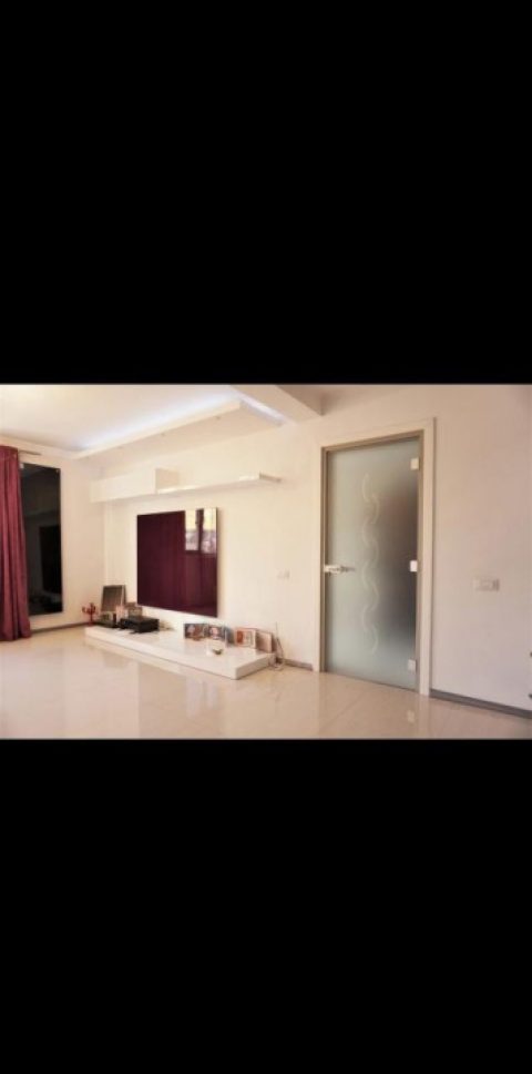 Casa  5 Camere Domnesti