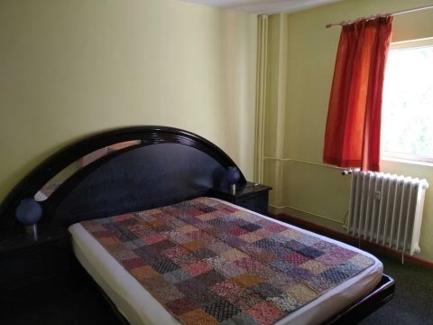 Eminescu, Mosilor | 4 Camere | 2 Bai | Decomandat | Balcon | Metrou