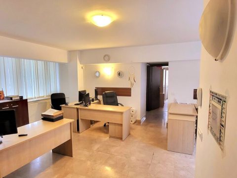 Spatiu Birou | Alba Iulia | 3 camere | Centrala 