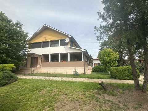 Casa 4 Camere Coslogeni Calarasi