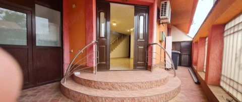 Casa 4 Camere Aparatorii Patriei - Bucuresti